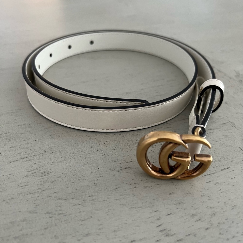 Woman marmont thin Gucci belt